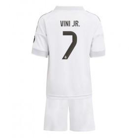 Dětské fotbalový komplet Real Madrid Vinicius Junior #7 Domácí košile 2025-26 Krátkým Rukávem